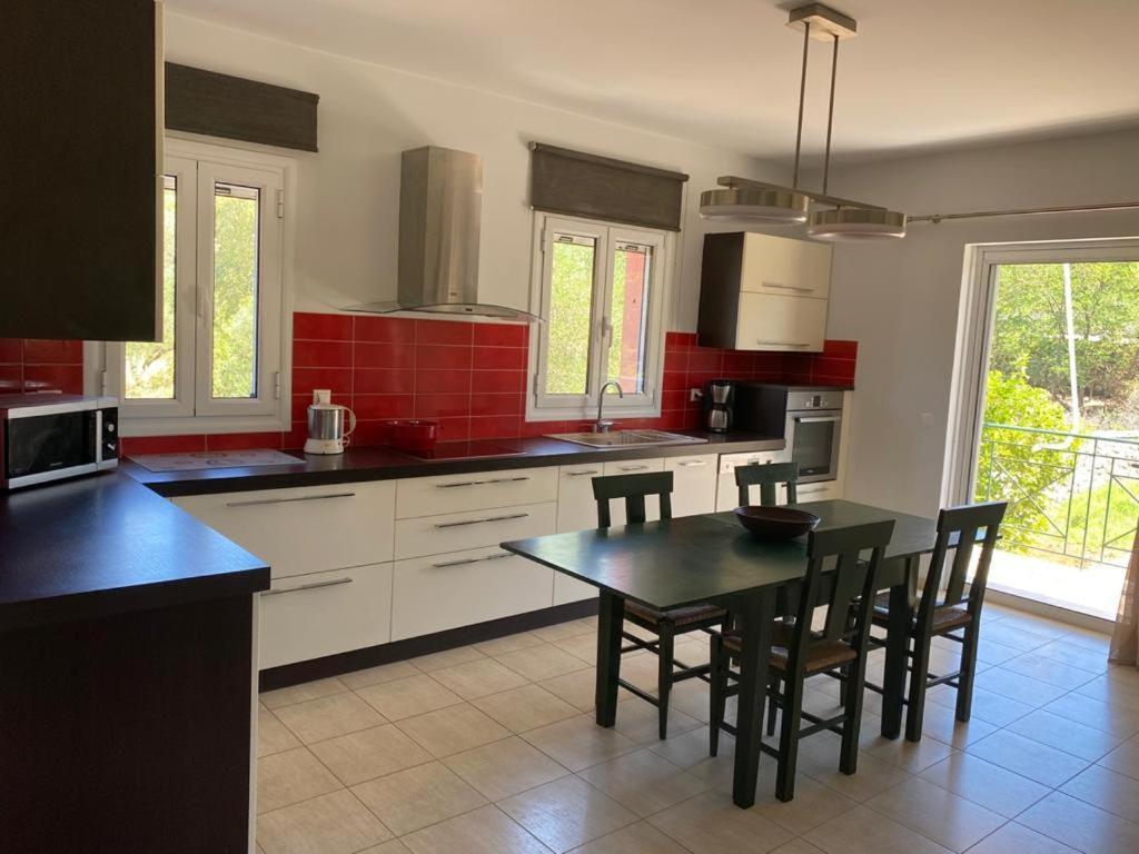 350M Above Sea Villa Vasiliki  Bagian luar foto